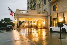 Hotel Viata Austin