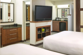 Hyatt Place Austin Arboreteum
