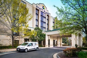 Hyatt Place Austin Arboreteum