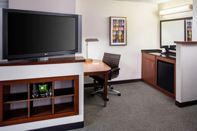 Hyatt Place Austin Arboreteum