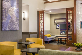 Hyatt Place Austin Arboreteum