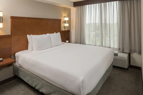 Hyatt Place Austin Arboreteum