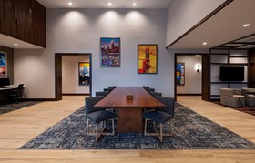 Hyatt Place Austin / Lake Travis / Four Points