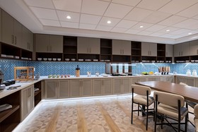 Hyatt Place Austin / Lake Travis / Four Points