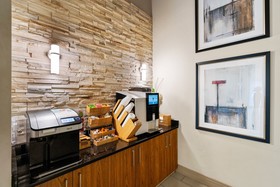 Kasa Austin Lady Bird Lake Apartments