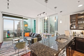 Kasa Austin Lady Bird Lake Apartments
