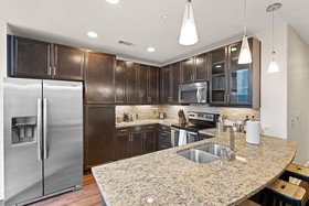 Kasa Austin Lady Bird Lake Apartments