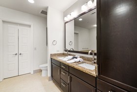 Kasa Austin Lady Bird Lake Apartments