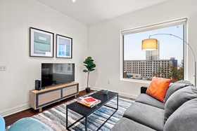 Kasa Austin Lady Bird Lake Apartments