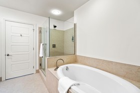 Kasa Austin Lady Bird Lake Apartments