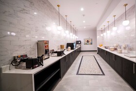 La Quinta Inn & Suites by Wyndham Austin Parmer/Tech Ridge