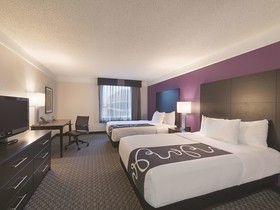 La Quinta Inn & Suites by Wyndham Austin Round Rock
