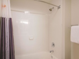 La Quinta Inn & Suites by Wyndham Austin Round Rock