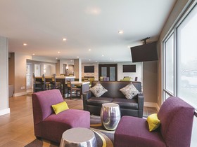 La Quinta Inn & Suites by Wyndham Austin Round Rock