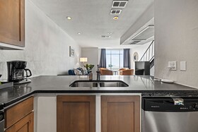 Littlefield Lofts, Hosted by Placemakr