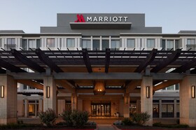 Marriott Austin Airport South