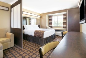 Microtel Inn and Suites by Wyndham Austin Airport
