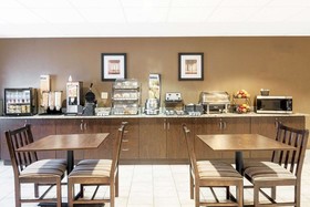 Microtel Inn and Suites by Wyndham Austin Airport