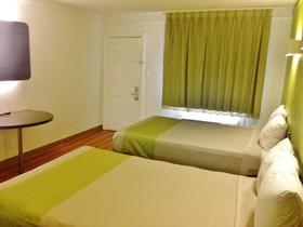 Motel 6 Austin - Midtown