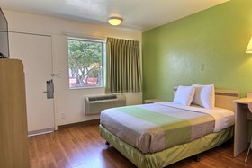 Motel 6 Austin North