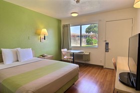 Motel 6 Austin North