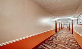 Orangewood Inn & Suites