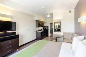 Studio 6 Austin Airport