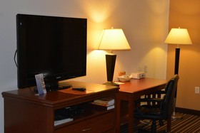 Super 8 by Wyndham Austin/Airport South