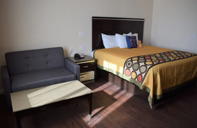 Texas Bungalows Hotel & Suites