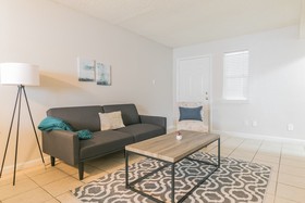 The Economy Suites of East Austin