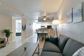 The Economy Suites of East Austin
