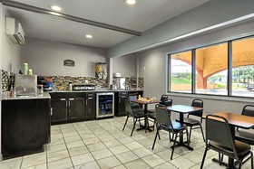 Econo Lodge Austin South