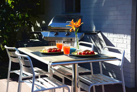 Travis Heights Modern 1