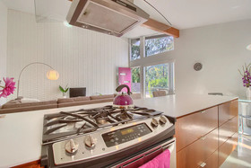 Travis Heights Modern 1