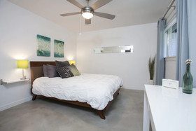 Travis Heights Modern 1