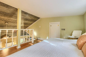 Travis Heights Modern 1