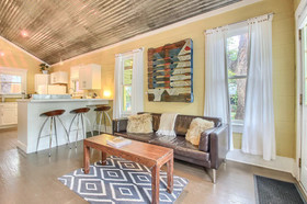 Travis Heights Modern 1