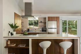 Travis Heights Modern 1