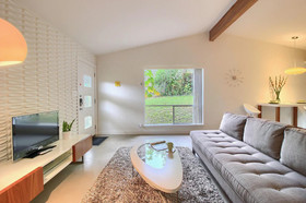 Travis Heights Modern 1