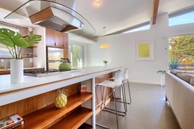 Travis Heights Modern 1