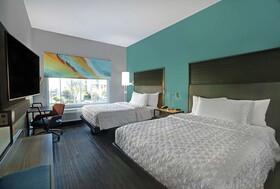 Tru by Hilton Austin Airport