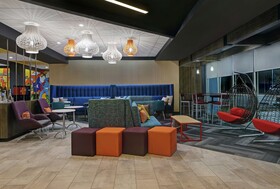 Tru by Hilton Austin Airport