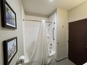 Comfort Inn & Suites Balch Springs - SE Dallas