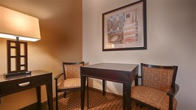 Best Western Bastrop Pines Inn