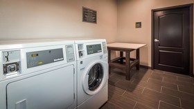 Best Western Plus Bay City Inn & Suites