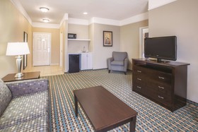 La Quinta Inn & Suites by Wyndham Bay City