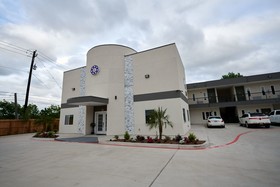 Crystal Inn