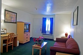 Days Inn by Wyndham Baytown Garth Road I10 East