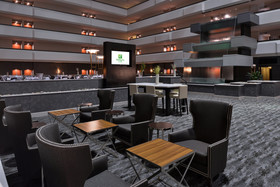 Holiday Inn Beaumont-Plaza I-10 & Walden