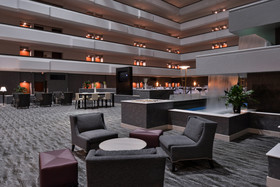 Holiday Inn Beaumont-Plaza I-10 & Walden